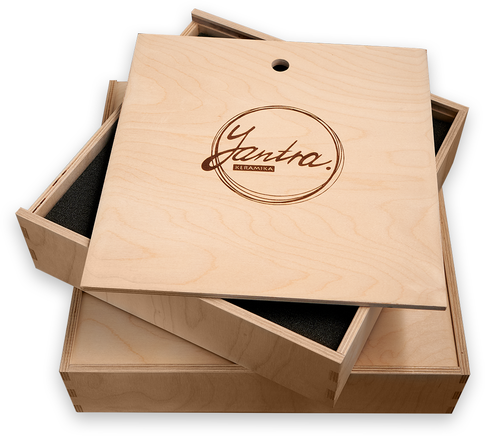 Подарочная коробка